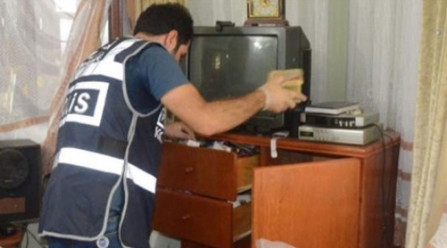 Sivas Polisi Dikkatle Yakaladı: Uyuşturucu Oyun Konsolunda Saklanmış