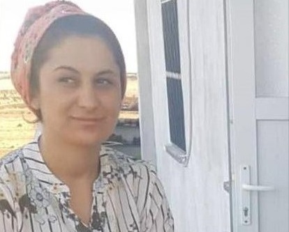 Elif, evinde ölü bulundu