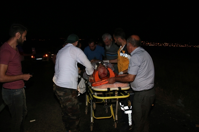 OTOMOBİLLE ÇARPIŞAN MOTOSİKLETİN SÜRÜCÜSÜ AĞIR YARALANDI