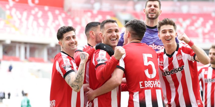 Sivasspor Play-Off için sahaya çıkıyor
