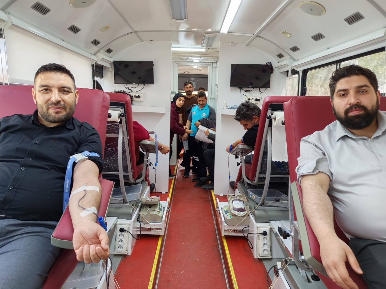 Sivas Ulaş’ta Din Görevlilerinden Örnek Kan Bağışı