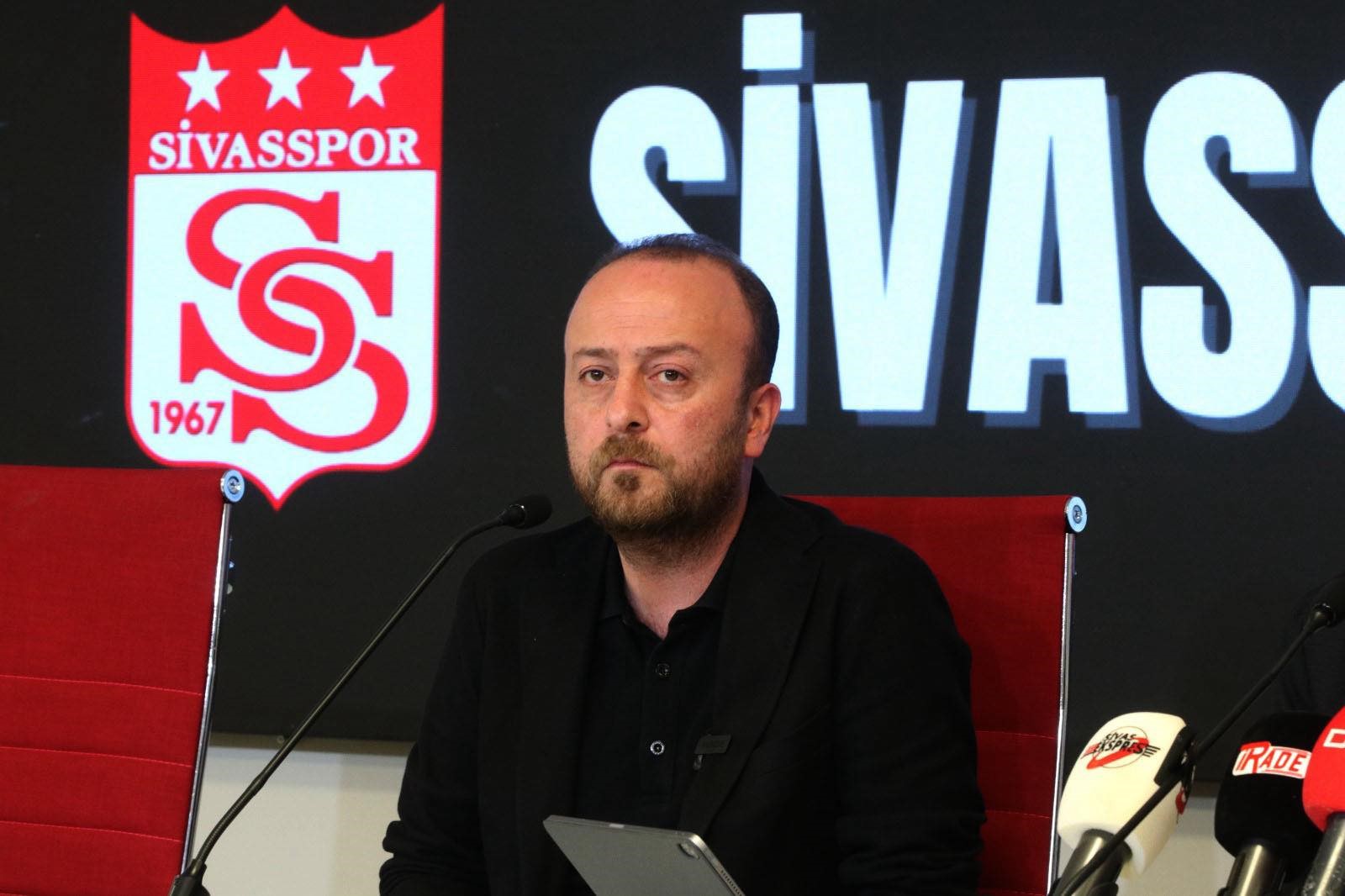 Sivasspor Başkanı Özçoban’dan Taraftara “Vefa” Daveti