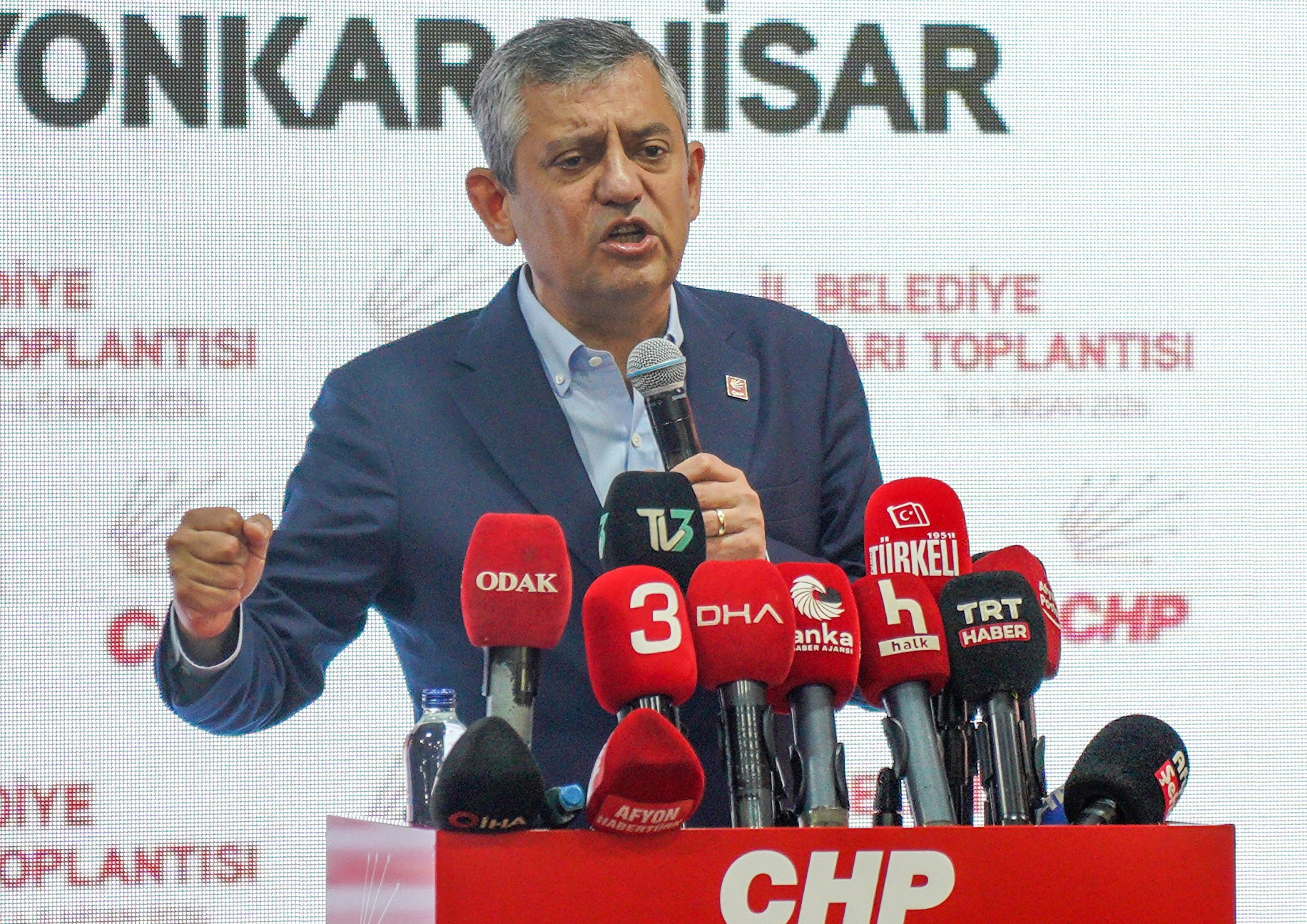 Türkiye dışında bir tırnak makasım varsa ispatlayın