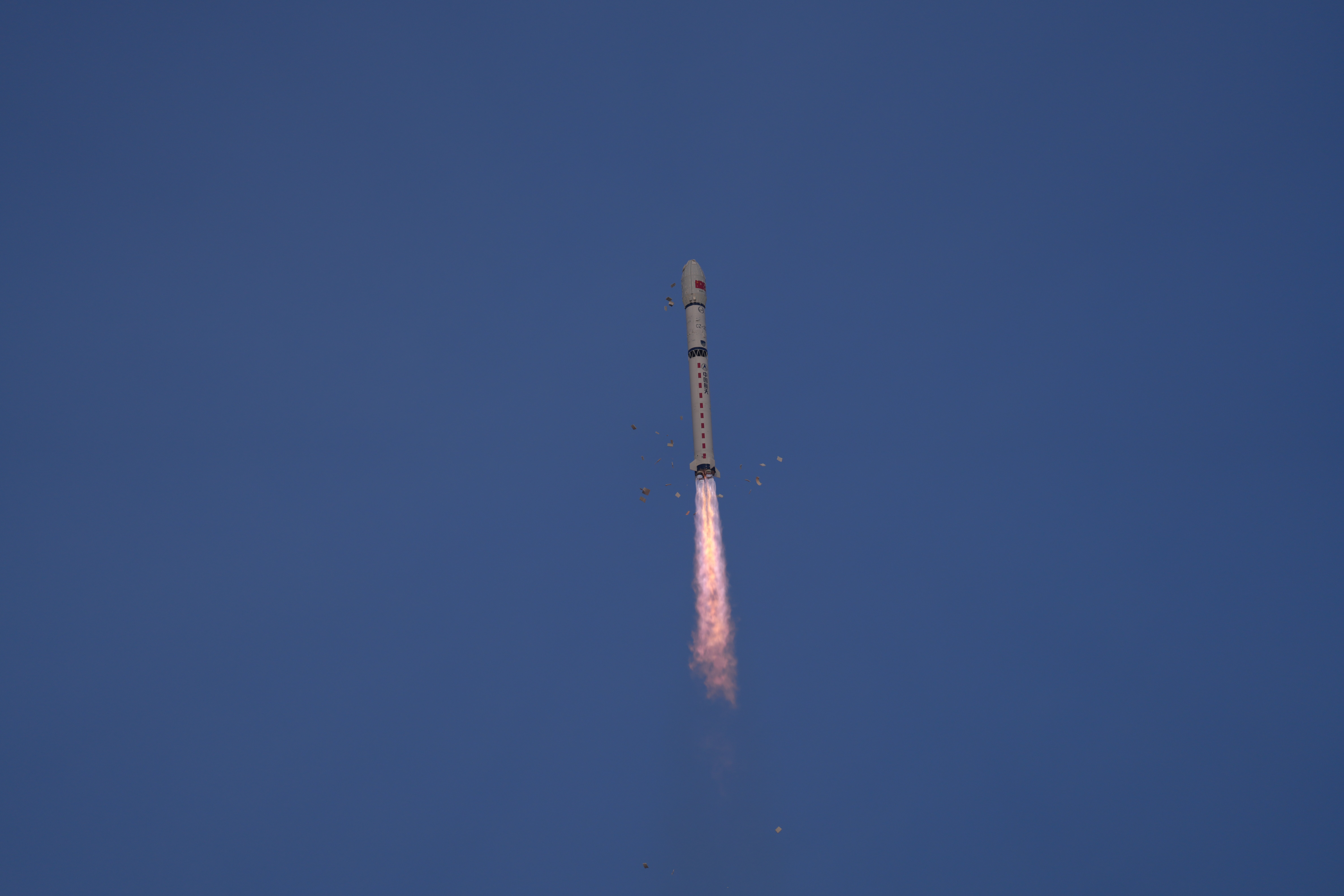 İran'ın bugün fırlattığı 23 balistik füze ve 56 İHA engellendi