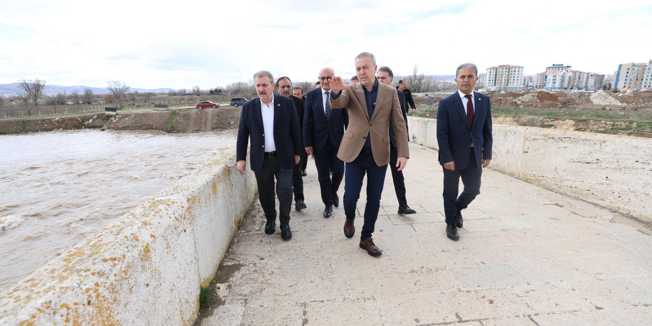 Destici Sivas’ta Kızılırmak Projesini İnceledi