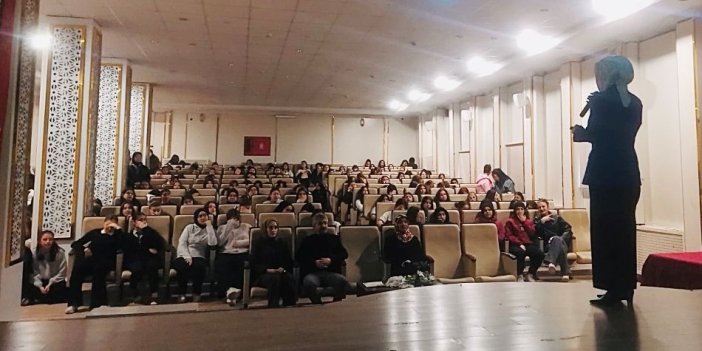 Sivas’ta öğrencilere salgın hastalıklar anlatıldı
