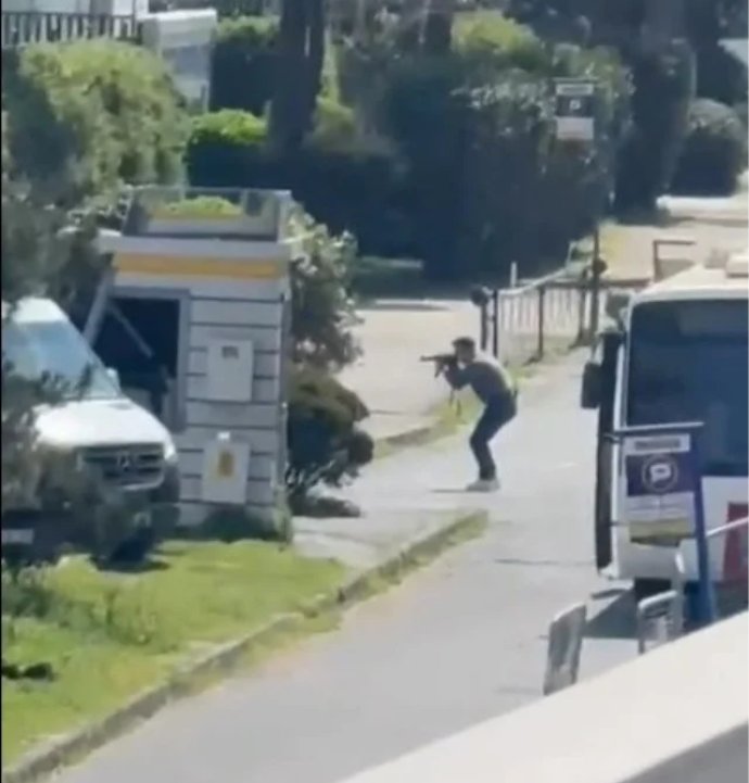 İsrail Konsolosluğu Yakınında Çatışma