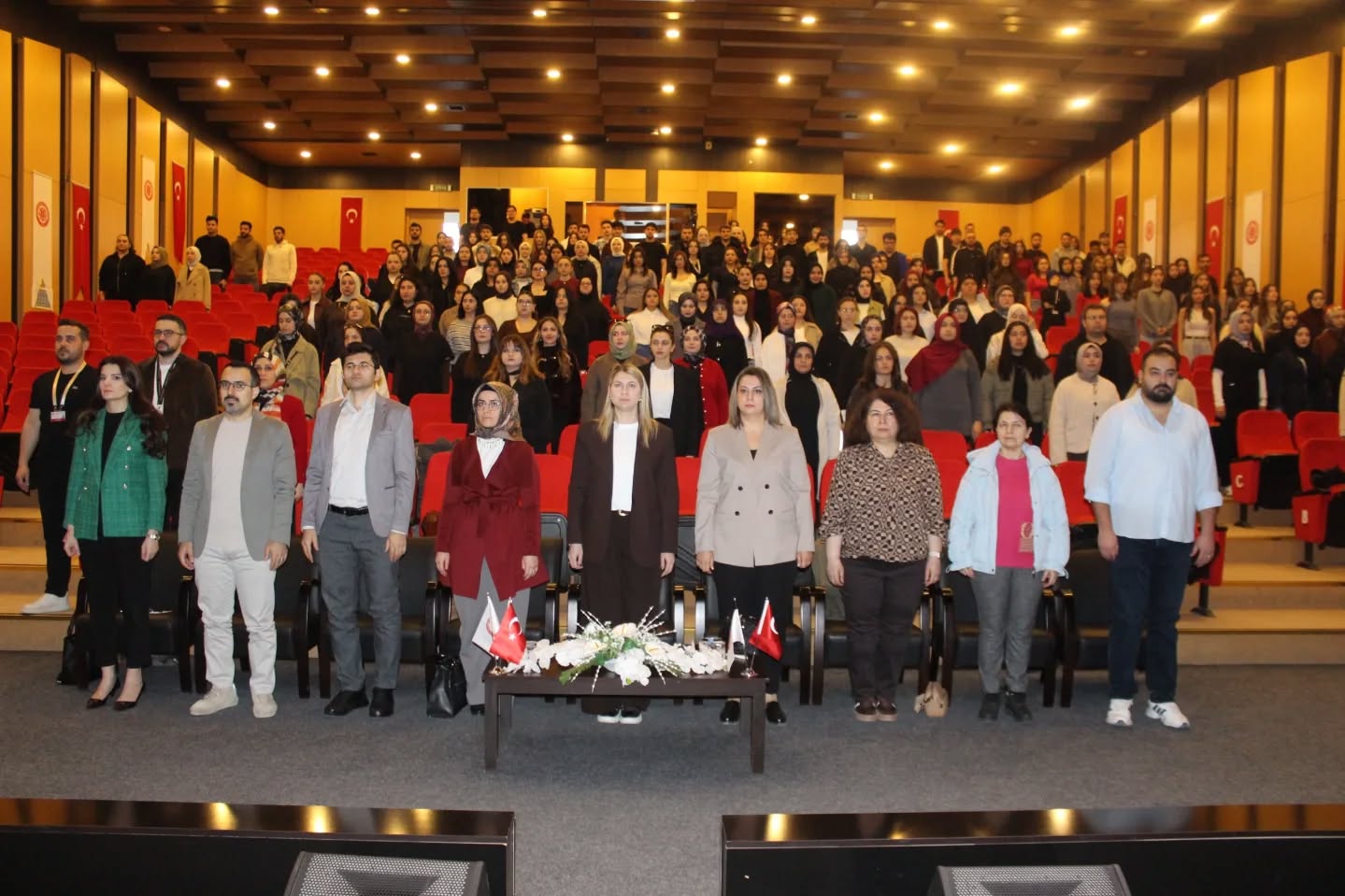 Sivas’ta skolyoz için uzmanlar aynı masada