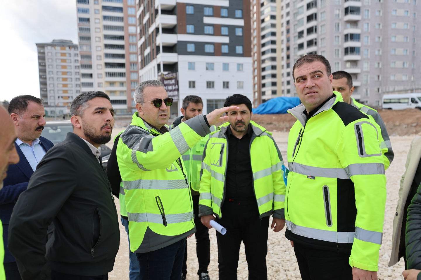 Sivas’ta yol ve asfalt çalışmaları hızlandı