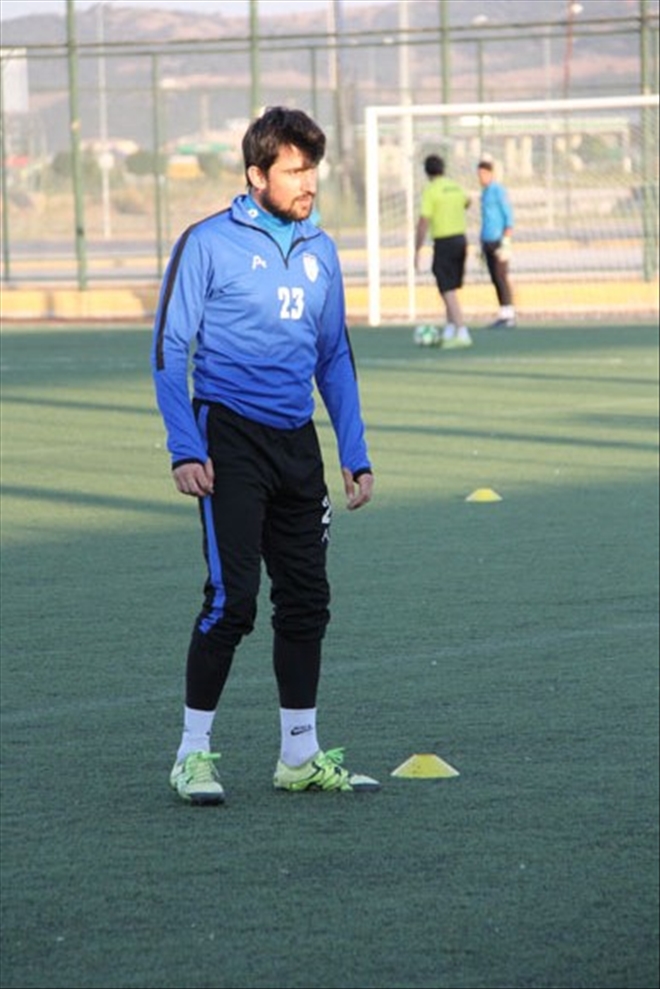 ASKERLİK BİTTİ FUTBOLA GERİ DÖNDÜ