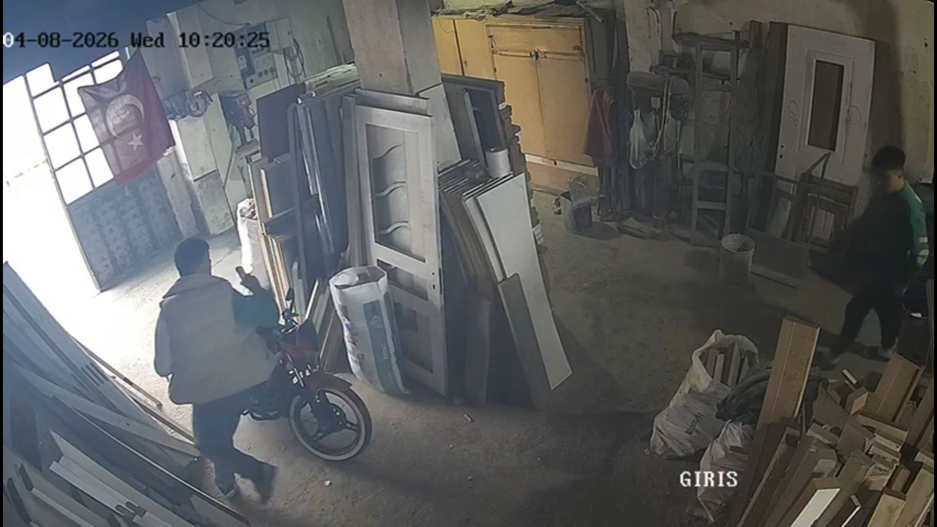 Çorum'da 4 büyüklüğünde deprem