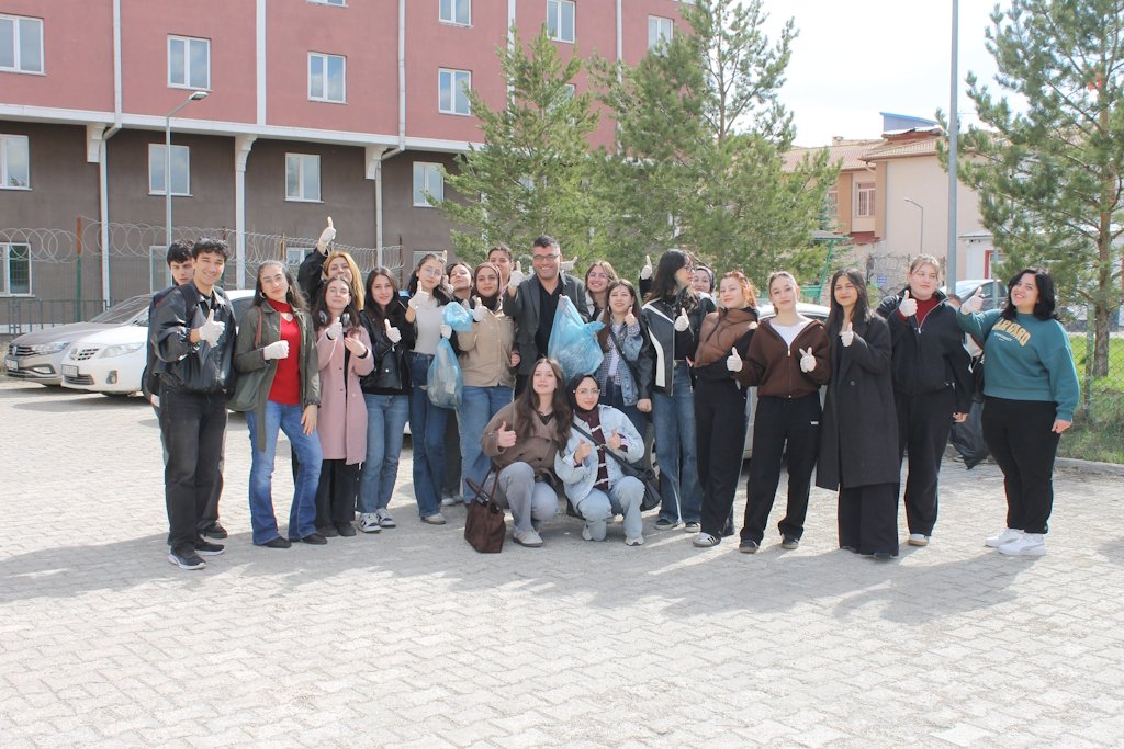 Sivas Cumhuriyet Üniversitesi’nde “Temiz Kampüs” Etkinliği