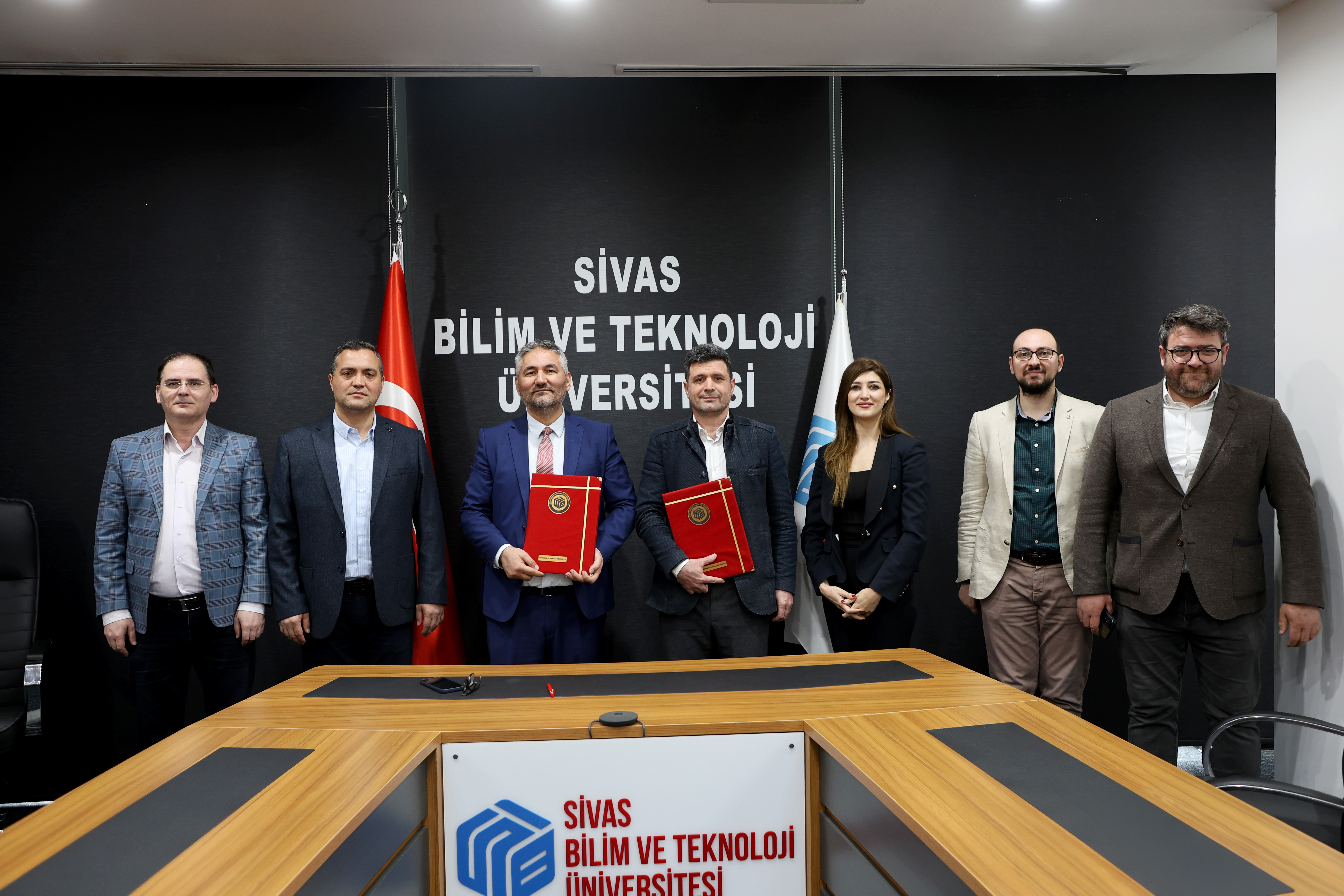 SBTÜ ile TEZMAKSAN arasında uygulamalı eğitim iş birliği