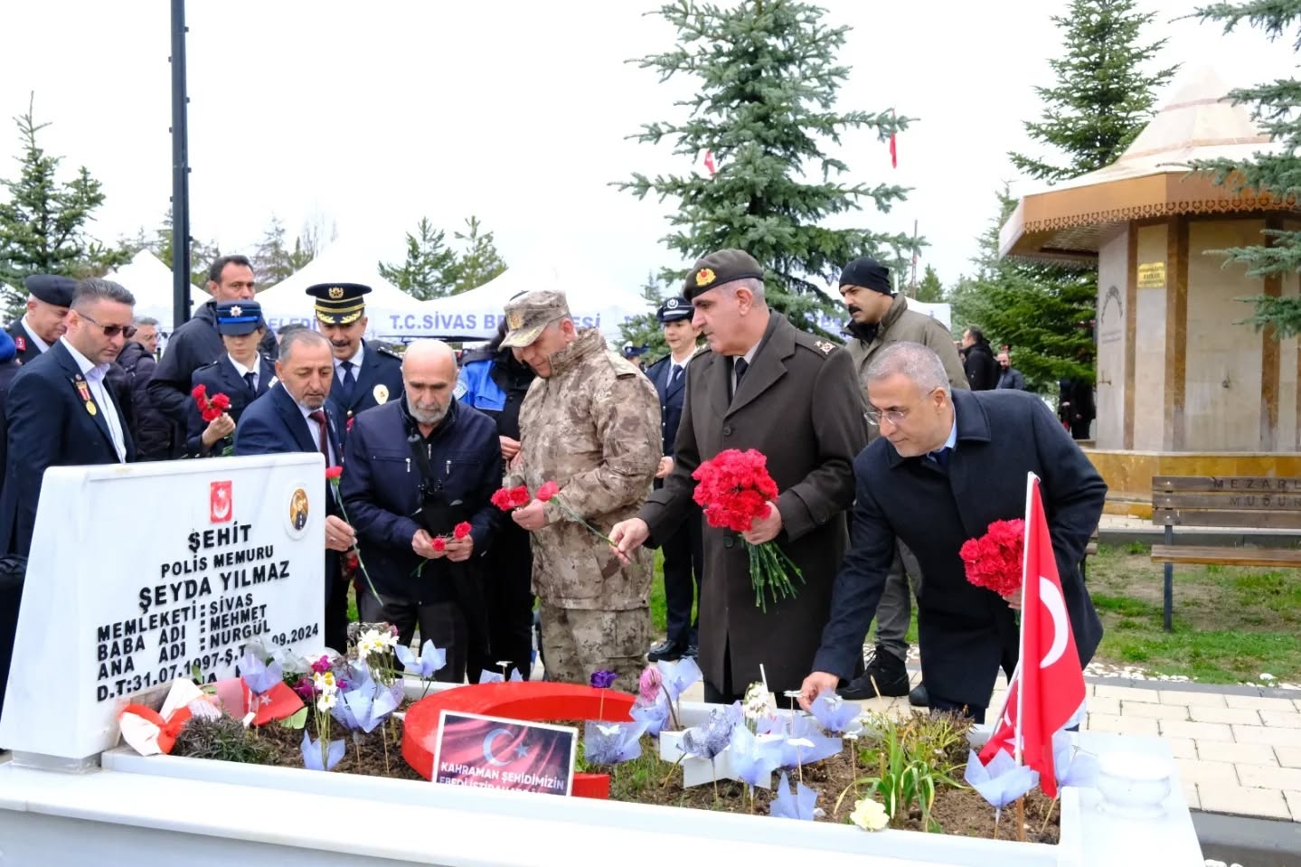 Sivas’ta Polis Haftasında şehitler unutulmadı