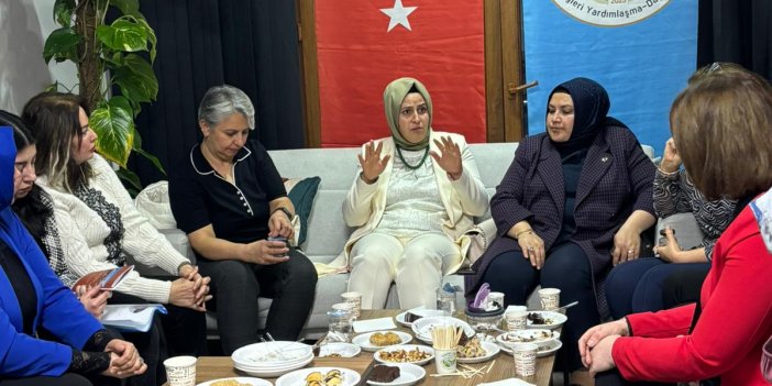 Yıldızeli’nde Kadınlardan Dayanışma Buluşması