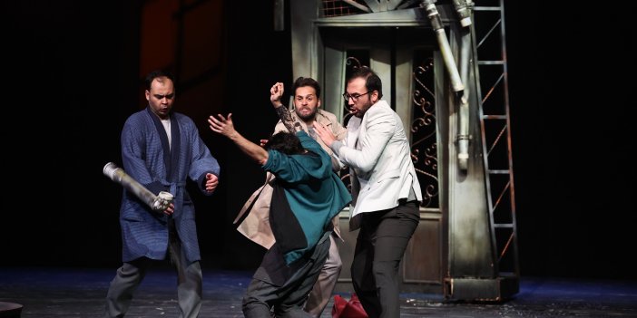 “Antre” Sivas’ta perdelerini açıyor