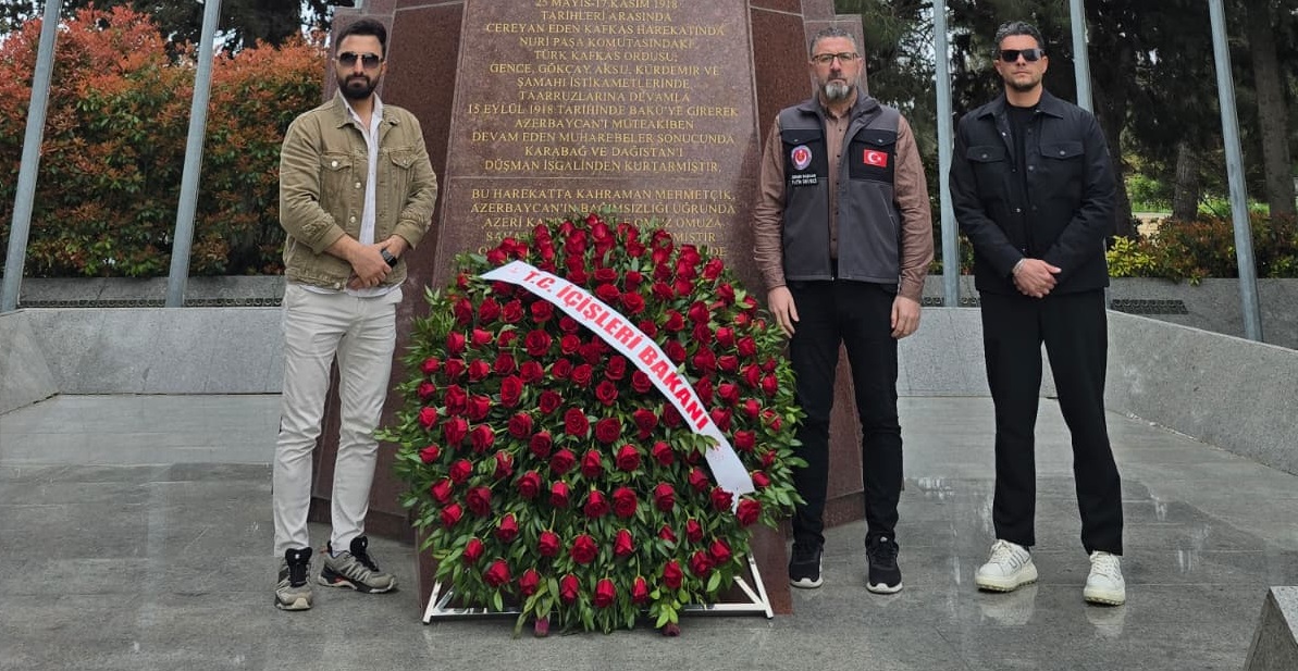 Sivaslı şehitler Bakü’de karanfillerle anıldı