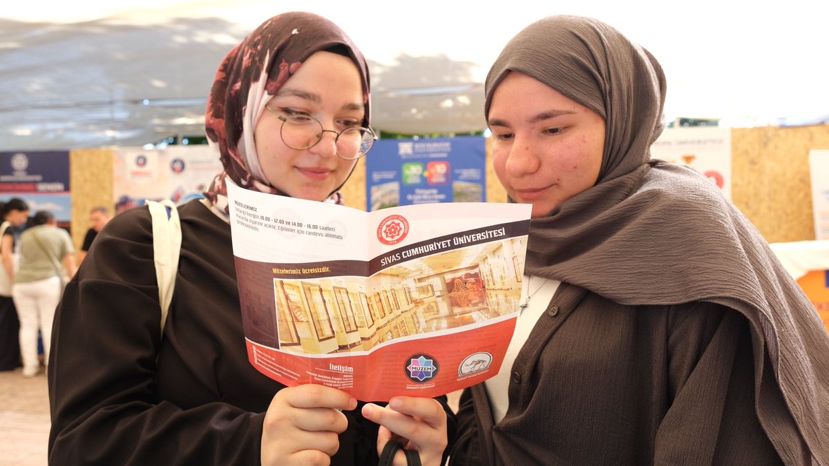Sivas’ta gençlerin gelecek rotası çiziliyor