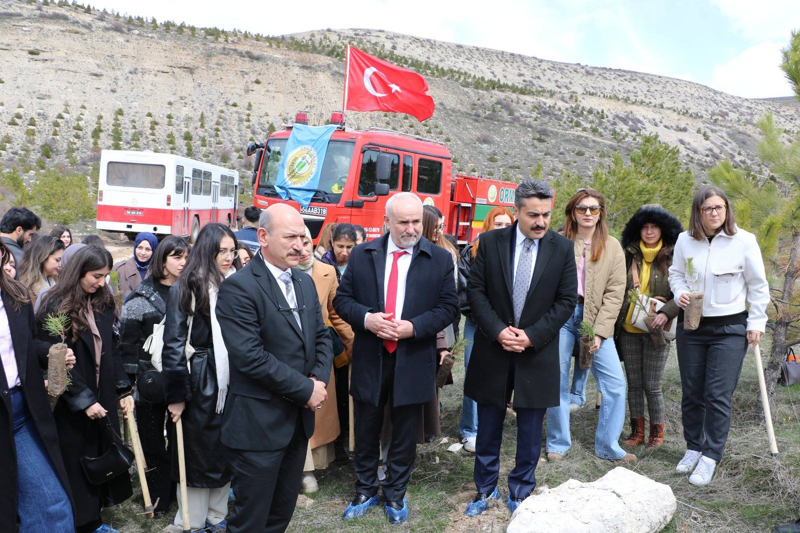 Sivas’ta geleceğin öğretmenlerinden anlamlı etkinlik