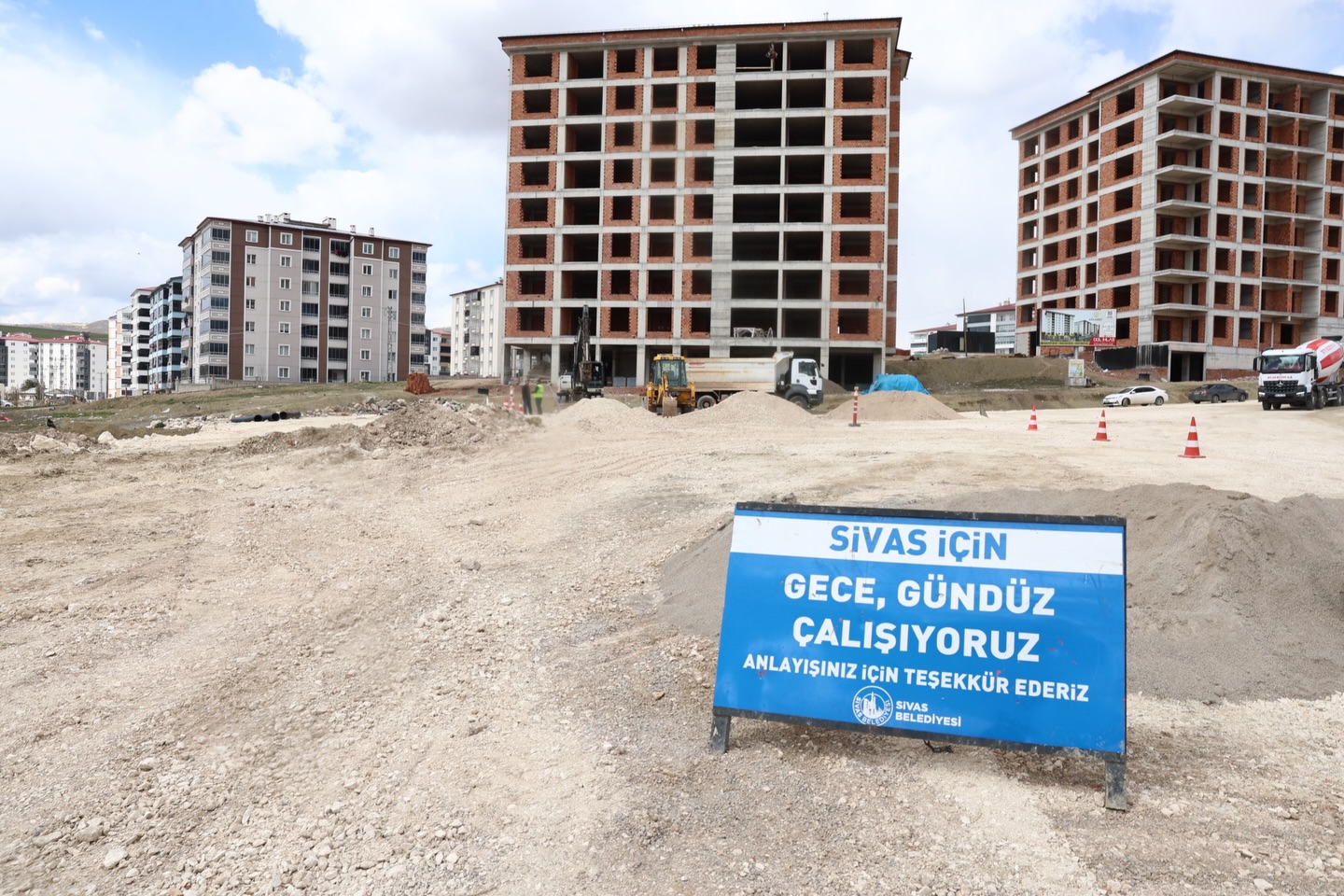 Sivas Belediyesi’nden mahallelerde bakım ve onarım çalışması