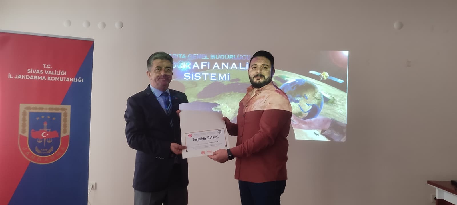 Sivas’ta terörle mücadele ve KADES konferansı