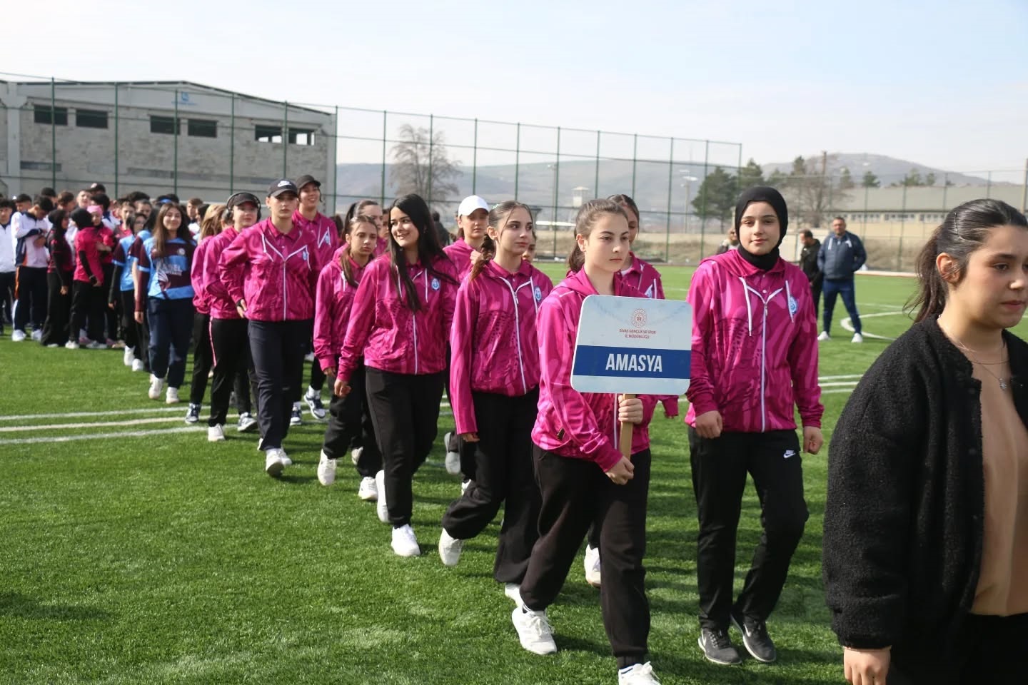 Sivas’ta 26 takım kriket için yarışıyor