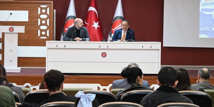 Duayen gazeteci Kemal Çağlayan Sivas’ta öğrencilerle buluştu