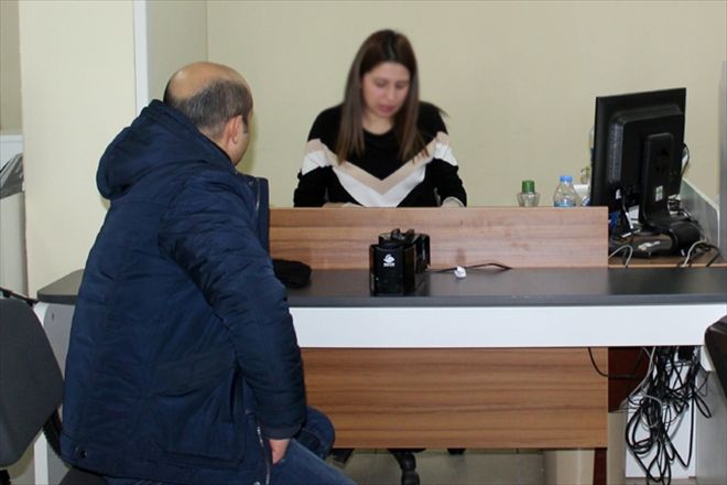 NÜFUSTA YENİ KİMLİK İÇİN HAFTA SONU MESAİSİ