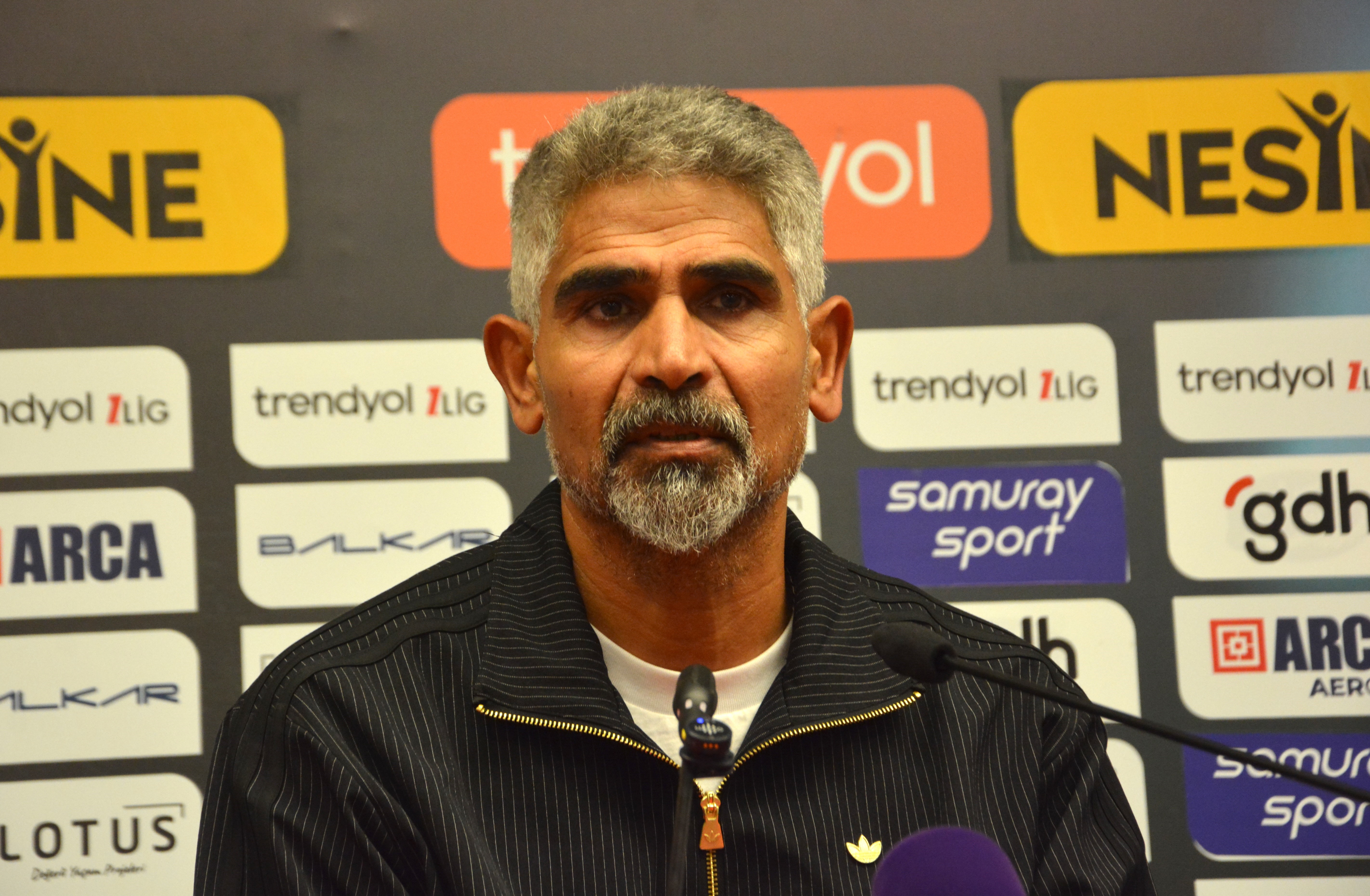 Sivasspor’da Taşdemir’den gelecek sezon mesajı