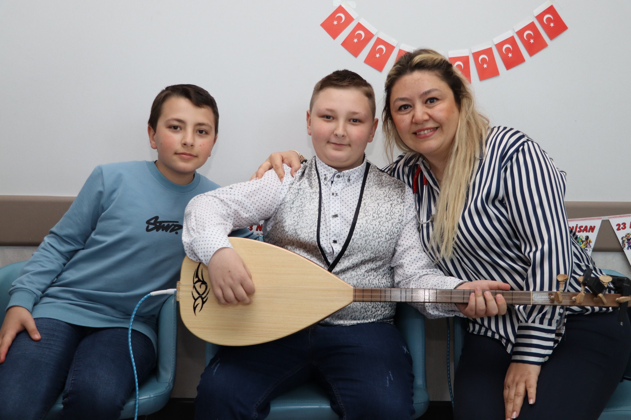 Sivas'ta çocuk polikliniğinde bayram sevinci