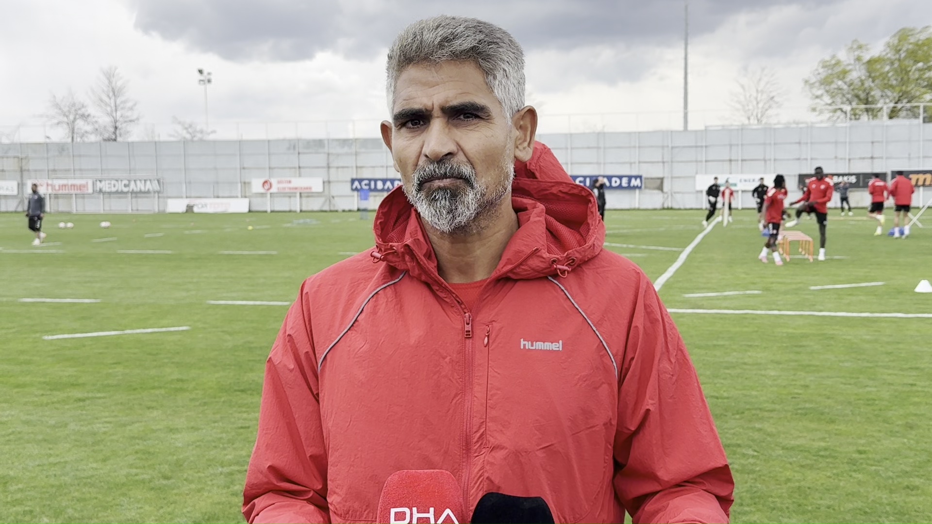 Taşdemir: “Bu yıl düşüş, seneye güçlü bir takım kuracağız”