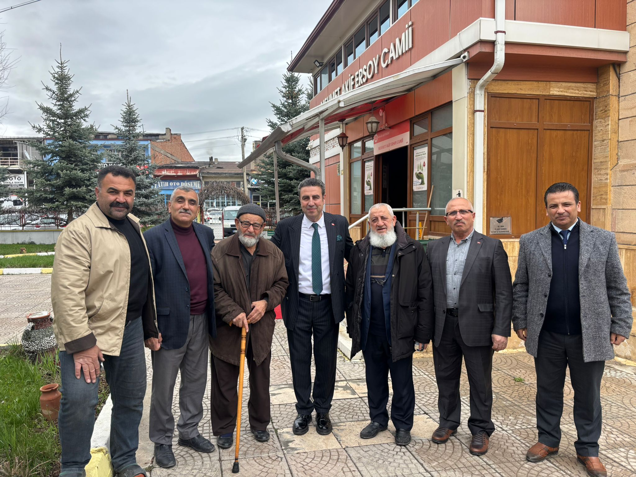 Sivas’ta esnaf hayat kurtarmak için seferber oldu