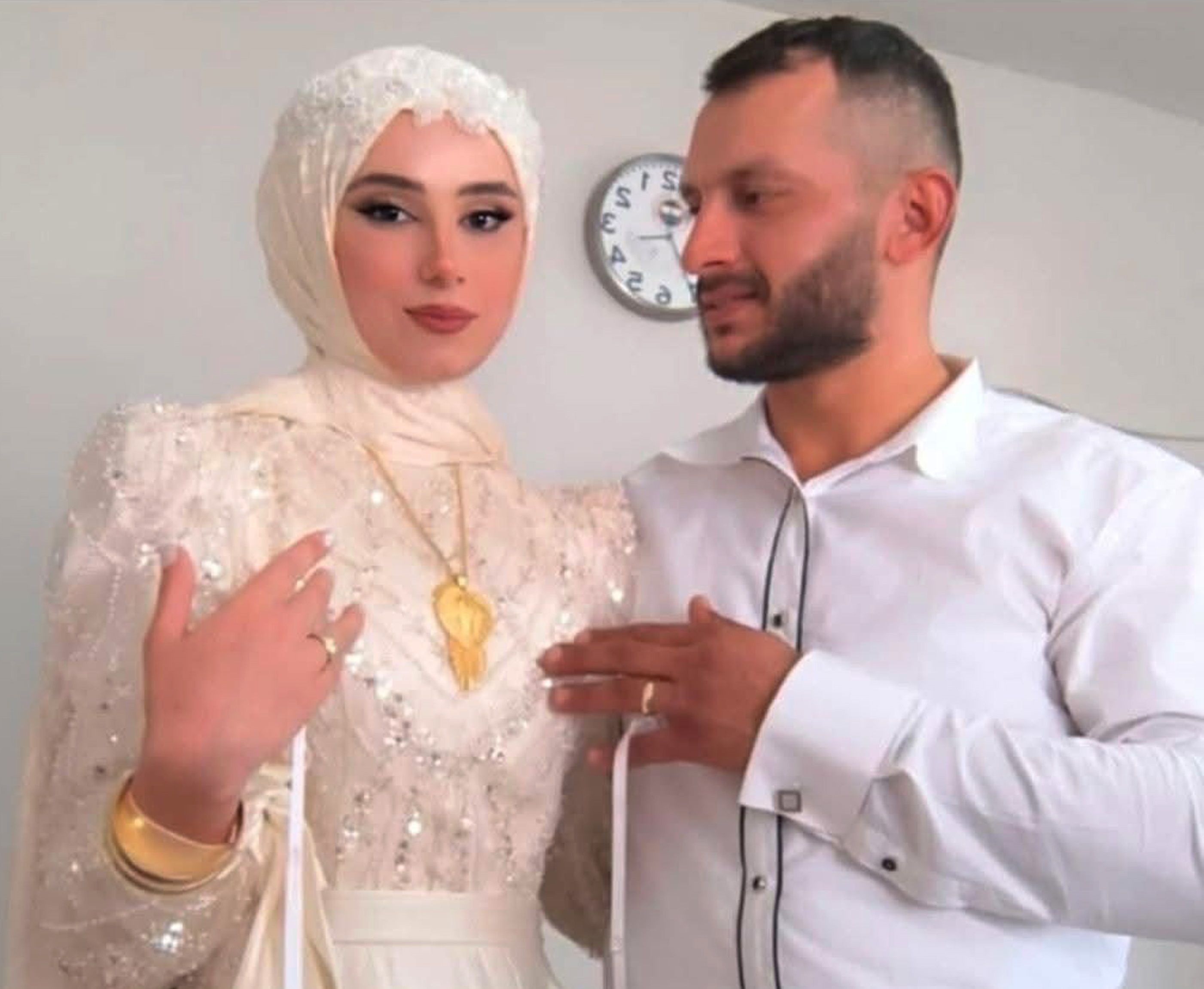 Düğün günü ölü bulundular