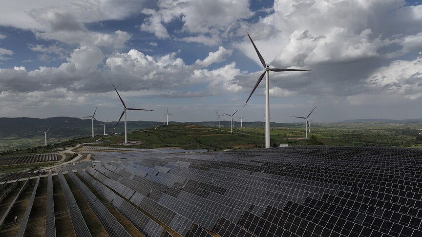 Yenilenebilir hibrit yatırımlar büyümeye devam ediyor