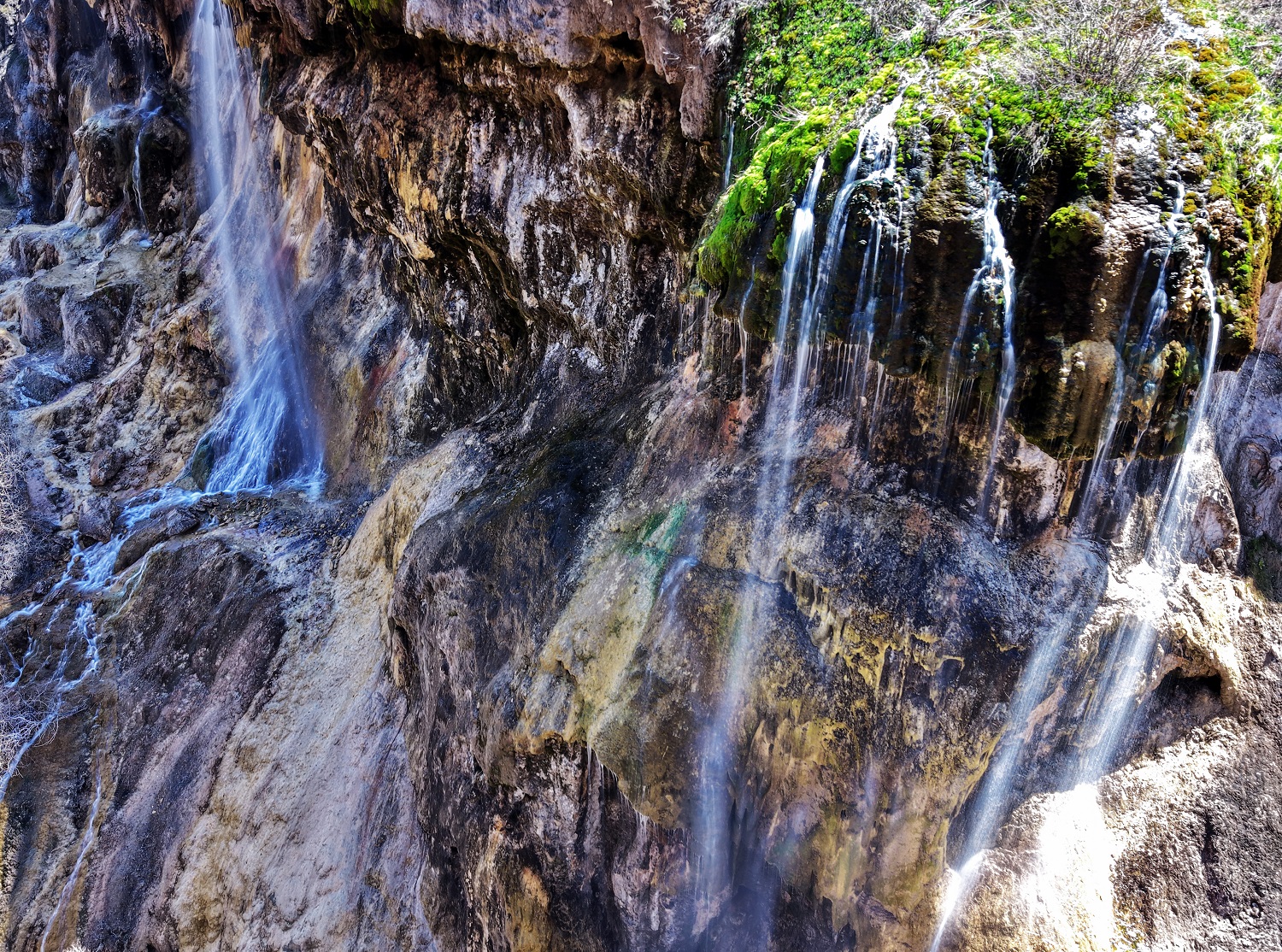 Sivas’ta Dipsiz Göl Şelalesi Turizme Kazandırılıyor