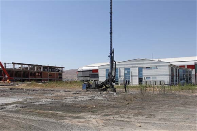 BİRİ BİTMEDEN DİĞERİ BAŞLADI