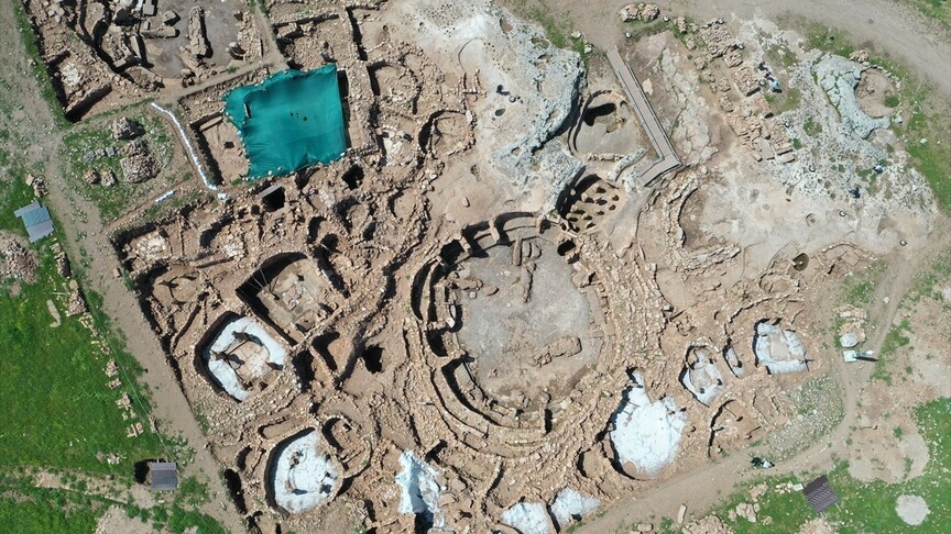 Karahantepe'de tarihi keşif