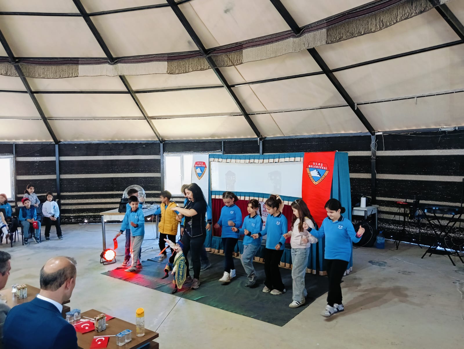 Sivas’ta çocuklar için renkli festival