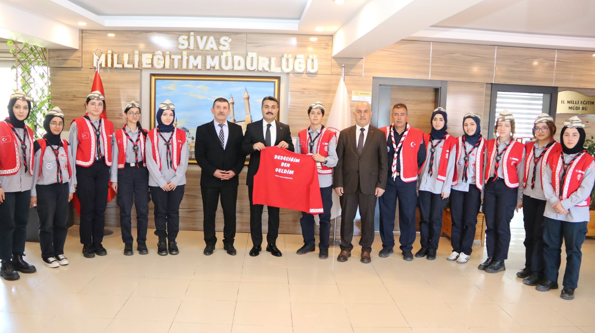 Sivaslı öğrencilerden tarihe yolculuk