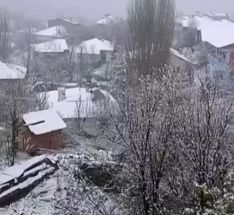 Sivas’ta Mayıs'ta kar sürprizi