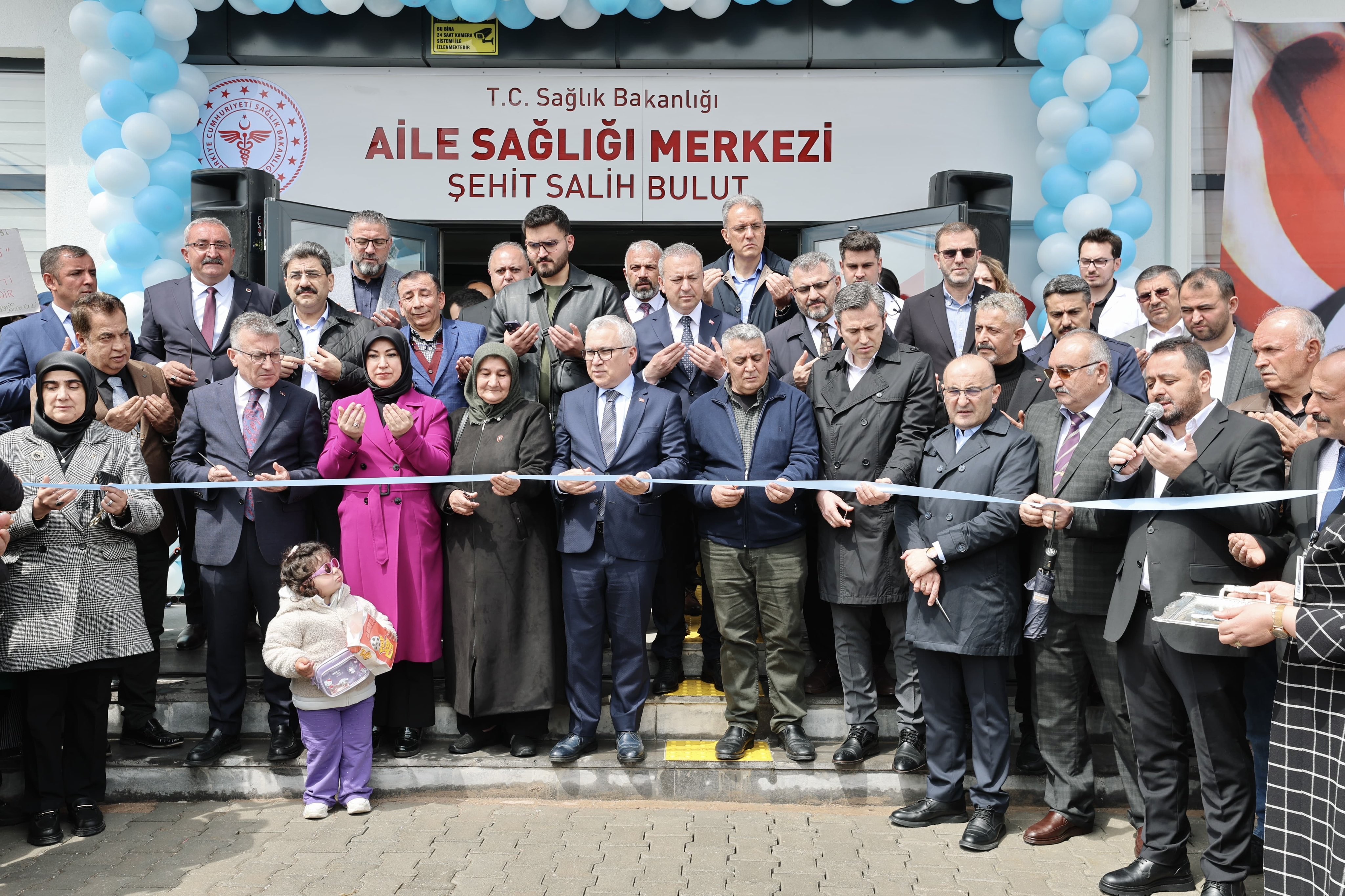 Sivas’ta Şehit Salih Bulut Aile Sağlığı Merkezi Hizmete Açıldı