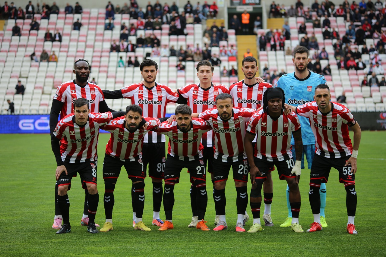 Sivasspor, Bandırmaspor Karşısında Sahaya Çıkıyor: İşte İlk 11