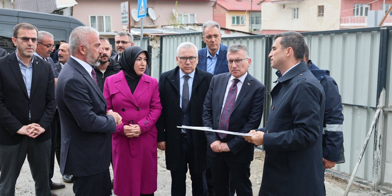 Sivas’ta 24 Derslikli Kanuni İlkokulu İnşaatında İnceleme
