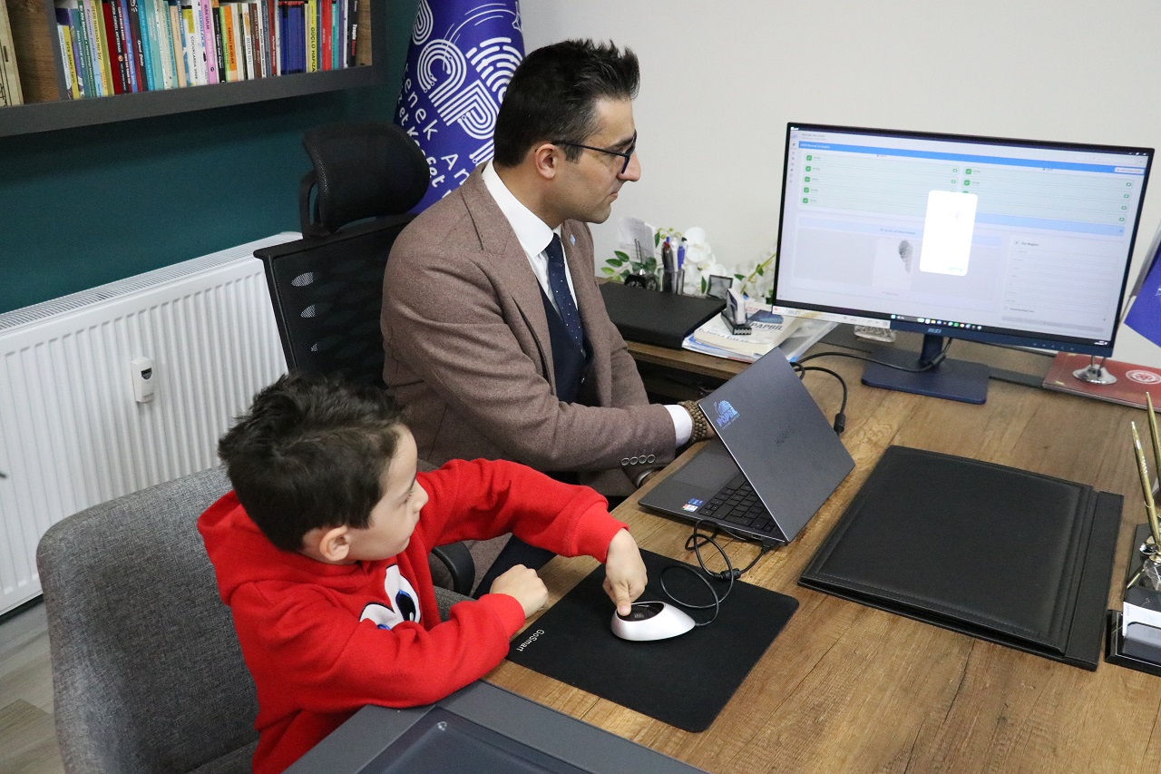 Sivas’ta çocukların parmak izinden yetenek tespiti