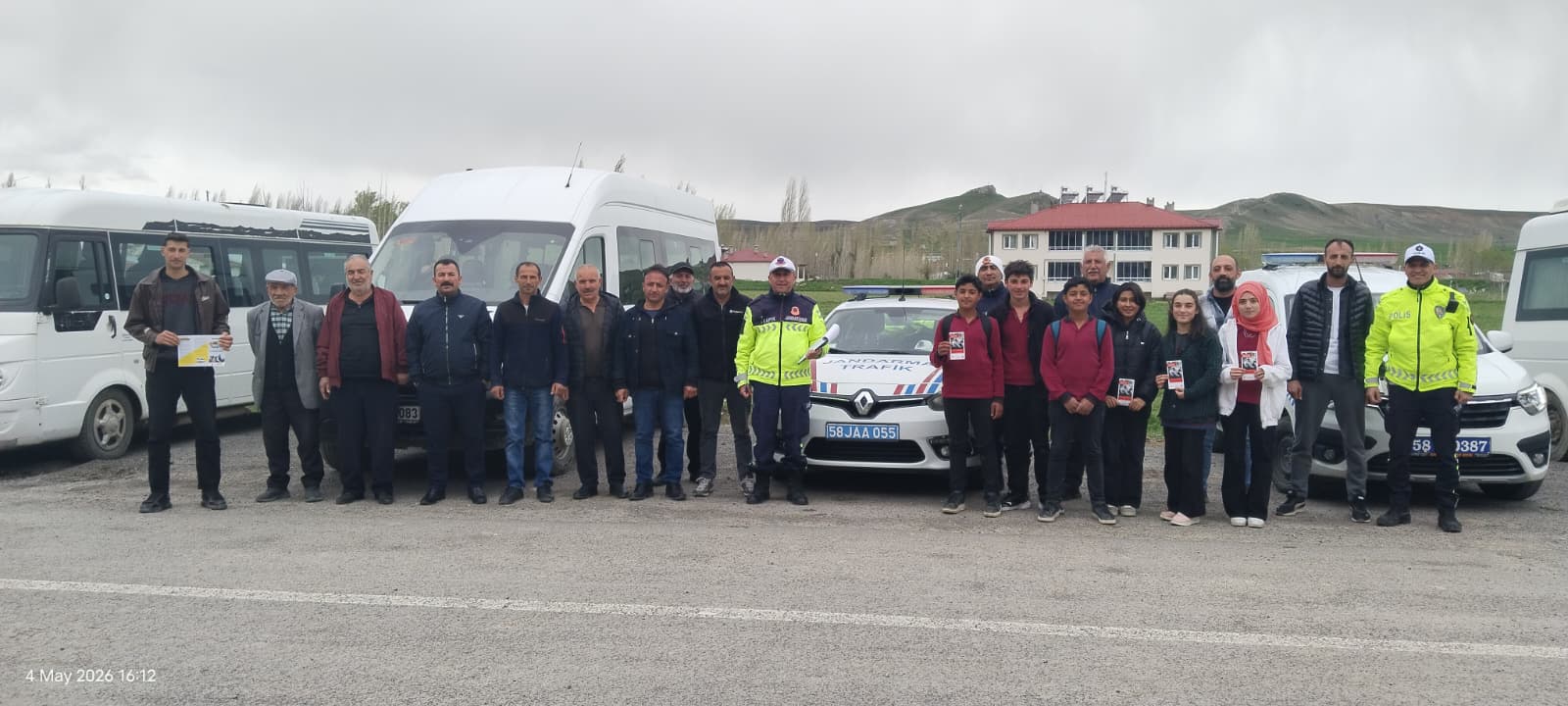 Öğrencilere trafik bilinci eğitimi verildi