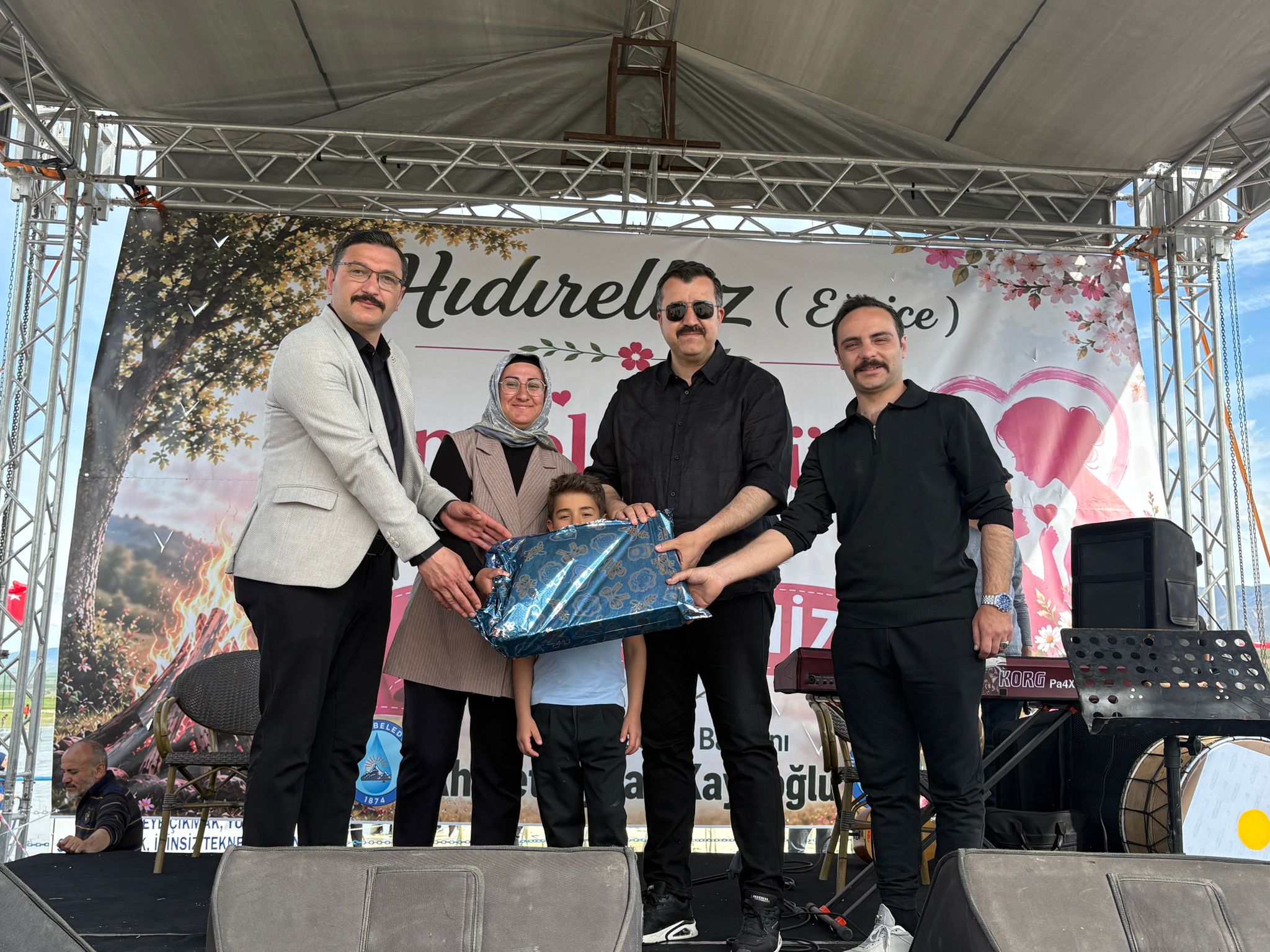 Suşehri'nde Anneler Günü kutlandı