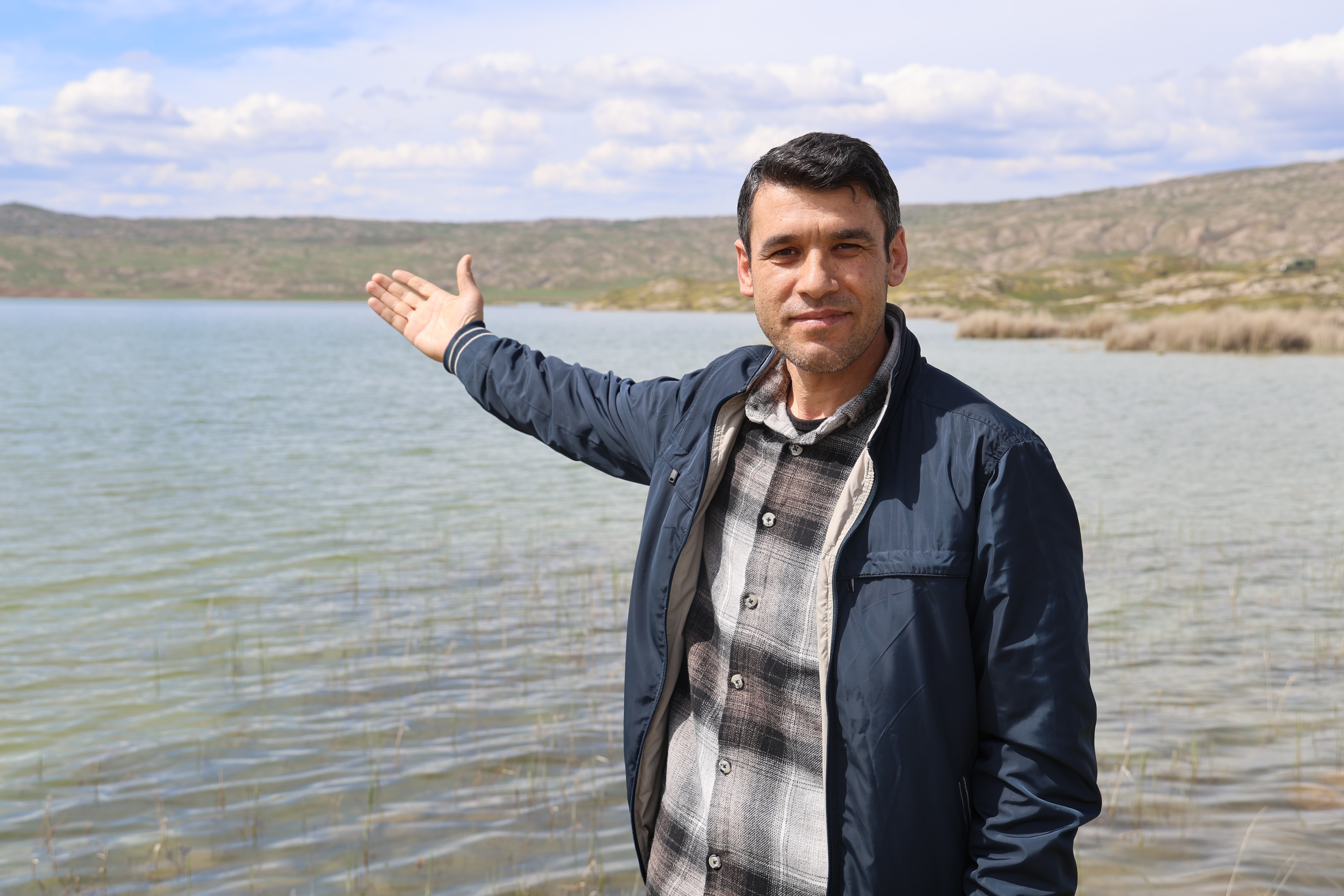 Sivas'ın en büyük gölü taştı