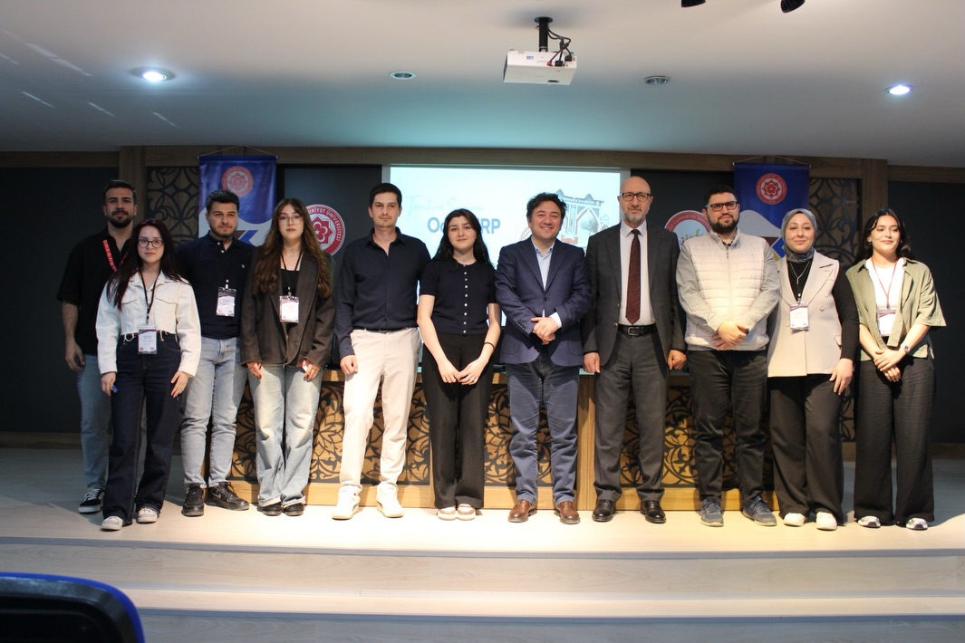 Sivas’ta öğrenciler dijital dünyayı keşfetti