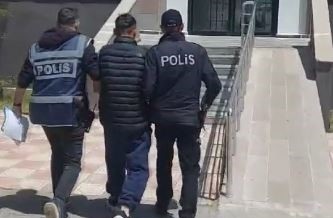 Sivas’ta firari hırsız polisten kaçamadı