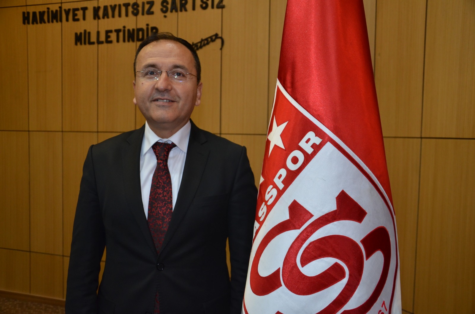 Başkanlık Sarılar'a yakışır